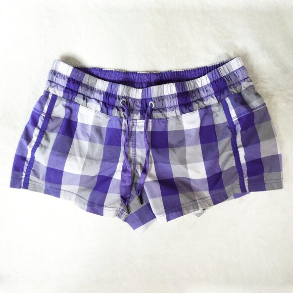 Lululemon plaid speed shorts with drawstring 30” waist Size 4 purple grey white - Picture 1 of 5